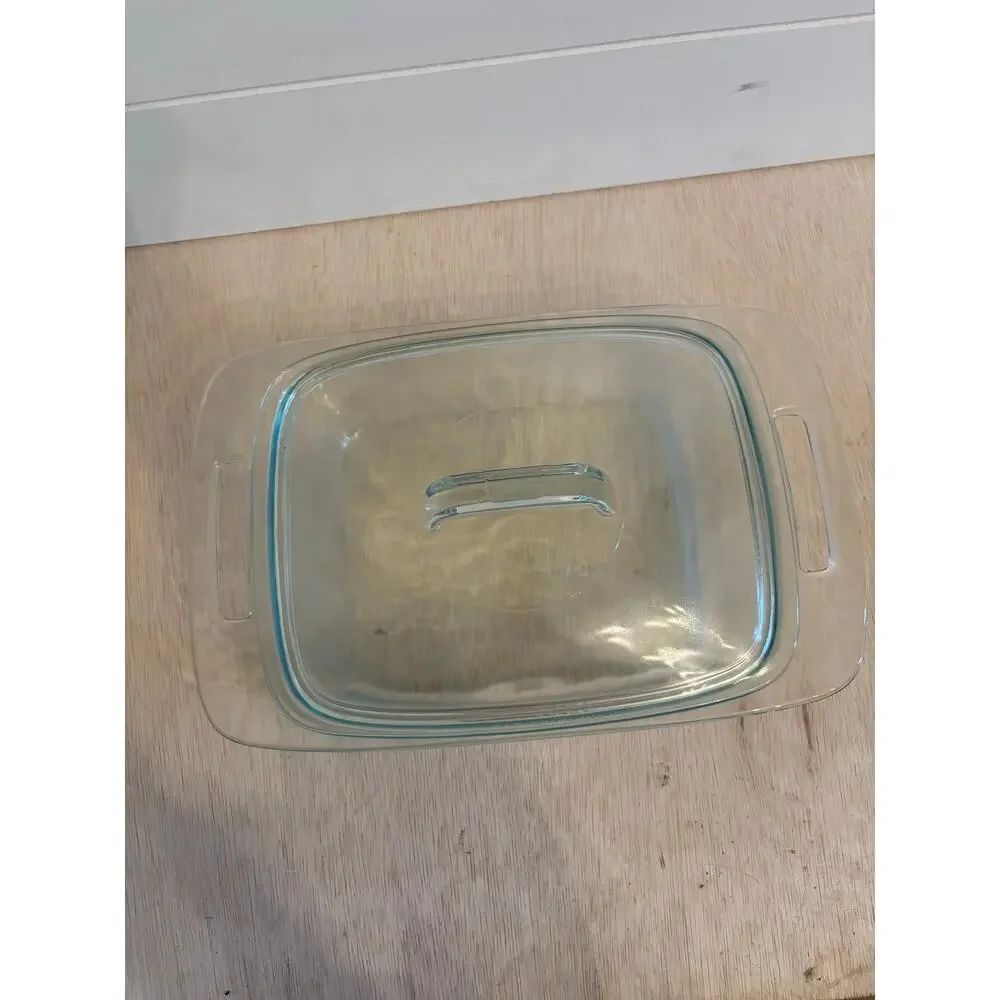 Vintage Pyrex 2 Qt (1.9 L) Easy Grab Clear Baking Dish #C024 Lid #C624 Casserole